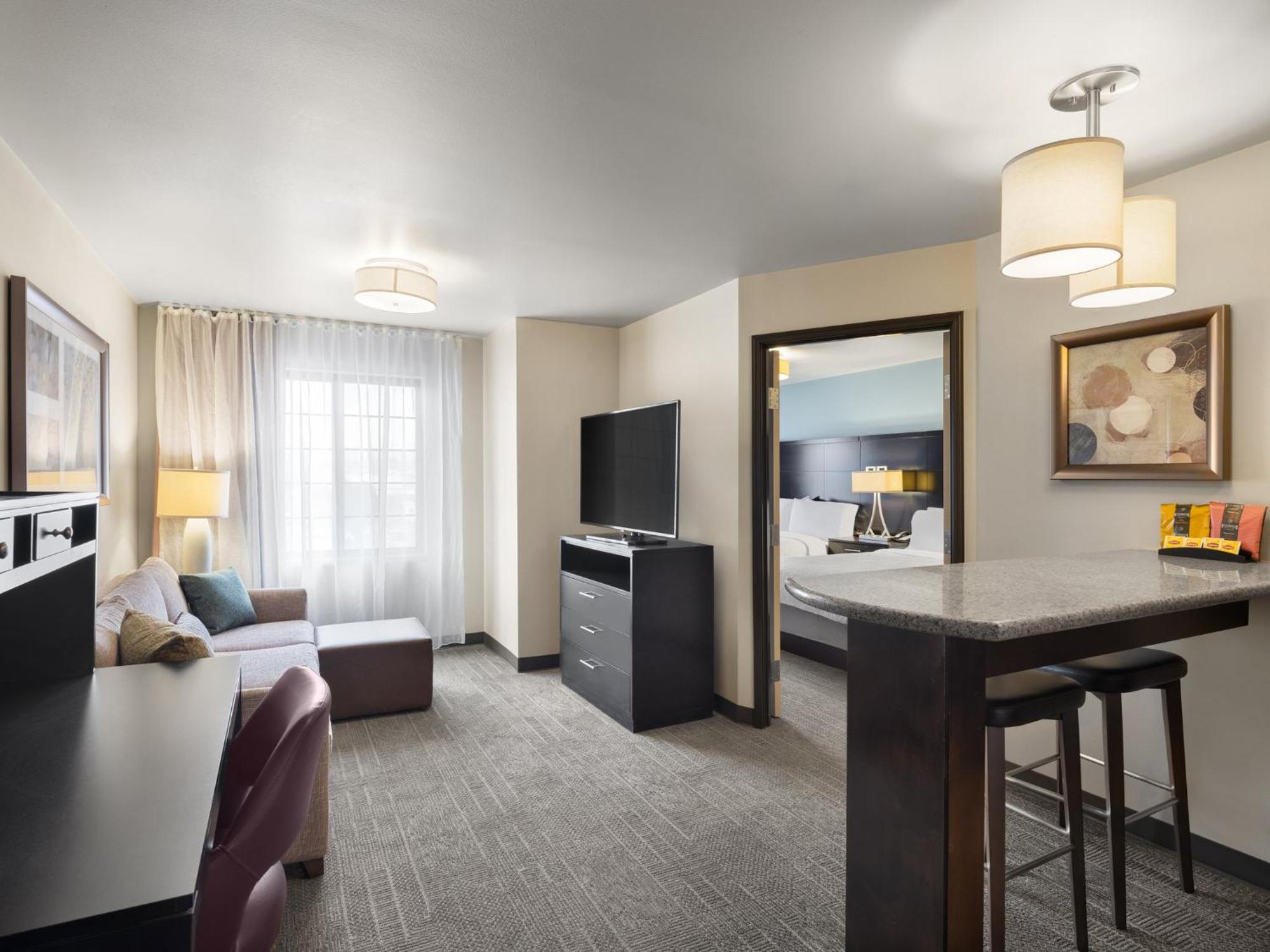 Staybridge By Ihg Hotel Midvale
